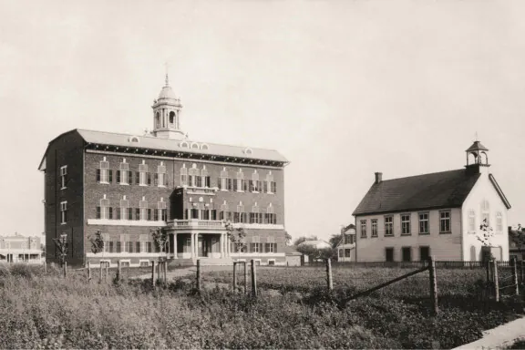 1910